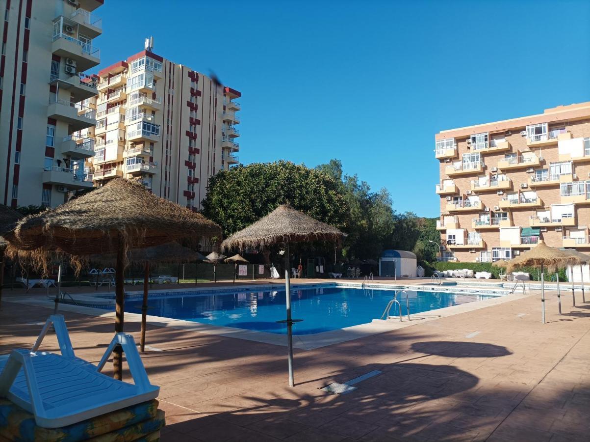 Modern White Studio Benalmadena Luaran gambar